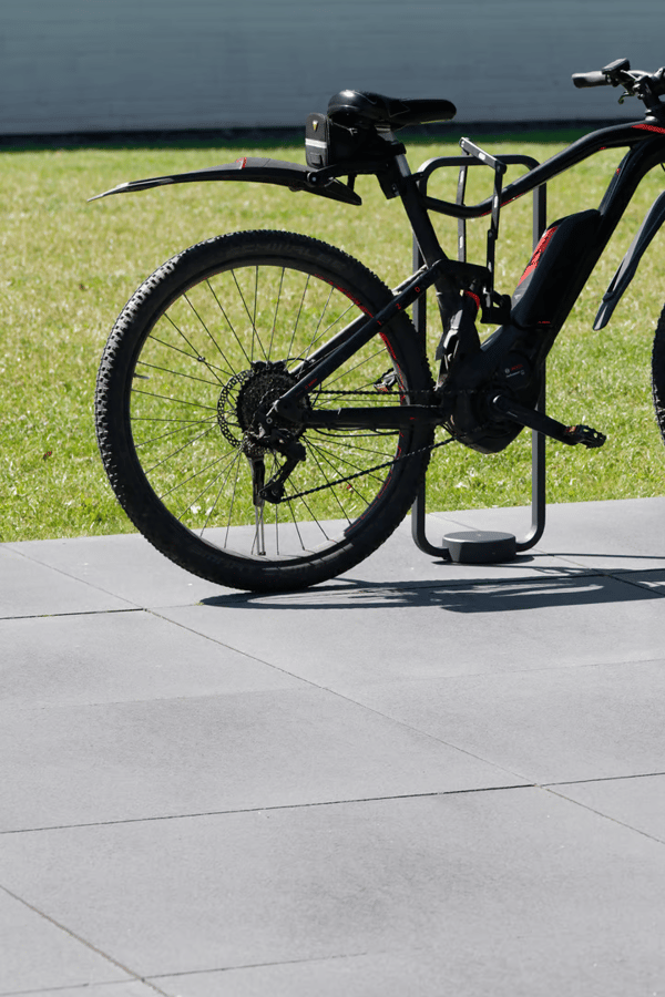 New bike stand online